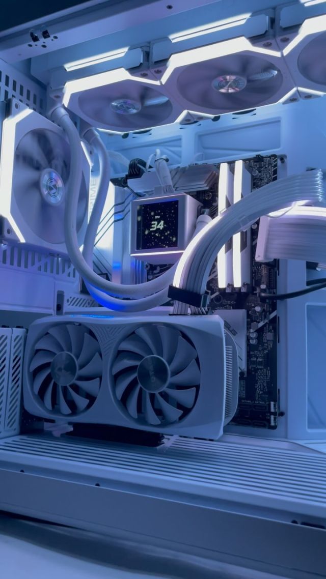 You only live once! Get a PC that you’re proud of 🔥Insane build for @j3.14167 using the @hytebrand Y70 Touch case✅✅ DM now for a custom build at any budget!

✅ Financing Accepted
✅ Trade-ins Accepted
✅ Fastest Build Times
✅ Lowest Prices with 1 on 1 support!

#custompc #custompcbuilding #callofduty #rgb #rgblights #gamingsetup #pcgamer