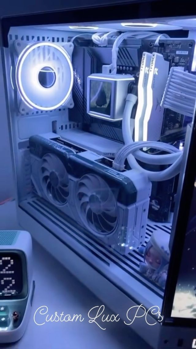 Amazing @hytebrand Y60 LCD build for @sly.artisan 
DM or visit our website today for the best deals on custom PCs! We accept trade-ins and monthly financing. We now have the Y70 touch available too! #buynowpaylater #daytrading #gamingpcbuild #gamingsetup #streamergirl #twitchstreamer 

✅ Best Prices
✅ Financing
✅ Trade-in your current PC
✅ 1 on 1 expert support